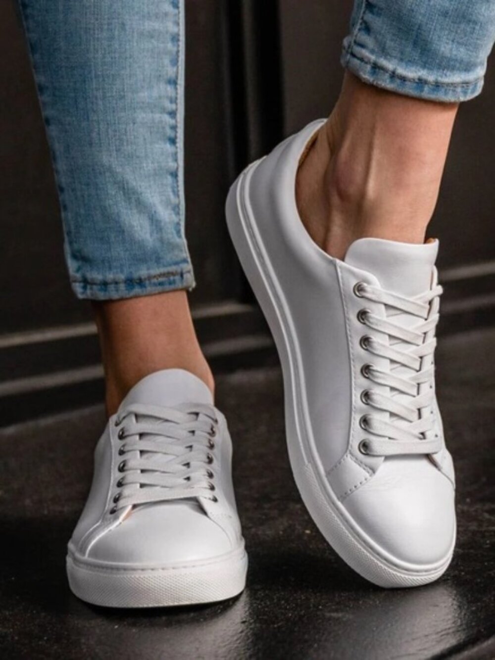Thursday Womens Everyday Premier Low Top Leather Sneakers White Size 7 Pre owned